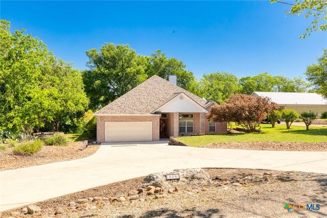 326 Red Bird Lane, Kingsbury, TX 78638