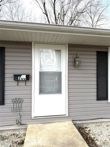 206 Persimmon Drive, O'fallon, IL 62269