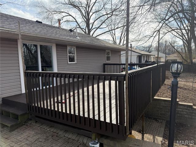 206 Persimmon Drive, O'fallon, IL 62269