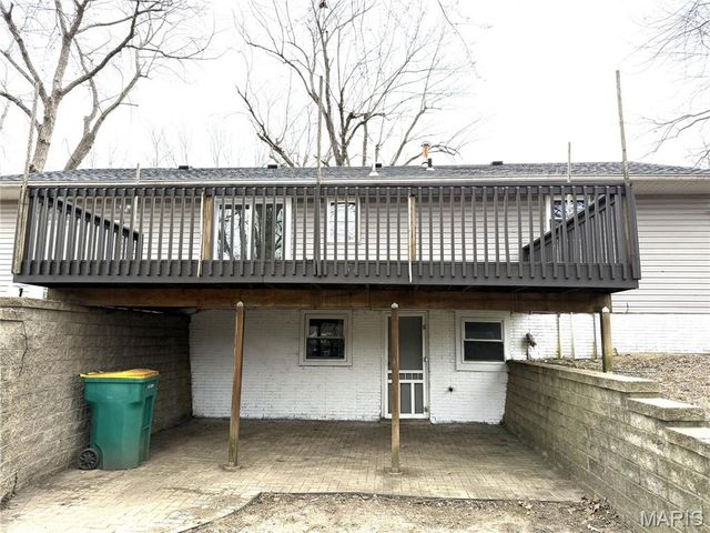 206 Persimmon Drive, O'fallon, IL 62269