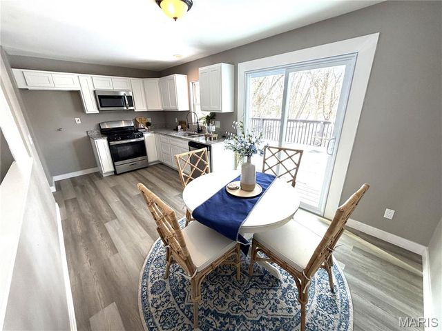 206 Persimmon Drive, O'fallon, IL 62269