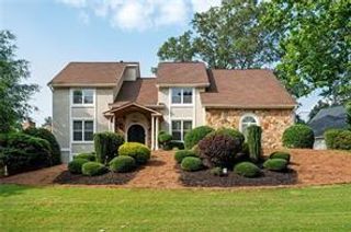 2917 Ashebrooke NE Drive, Marietta, GA 30068