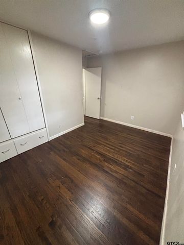 3135 Rollingwood Dr., Tyler, TX 75701