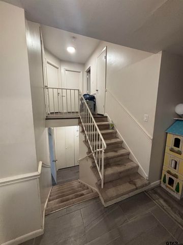 3135 Rollingwood Dr., Tyler, TX 75701