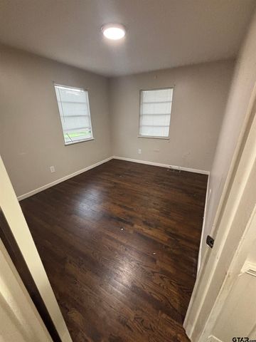 3135 Rollingwood Dr., Tyler, TX 75701