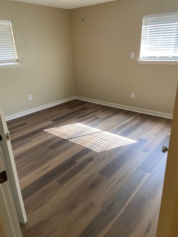 1404 Miami Dr., Longview, TX 75601