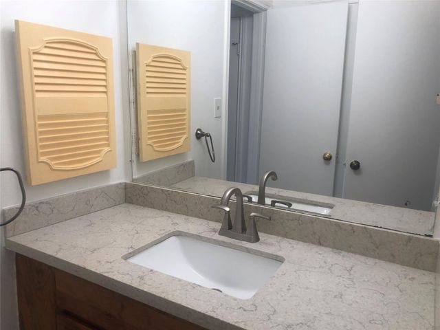 9308 Westwood Village Drive 21, Houston, TX 77036