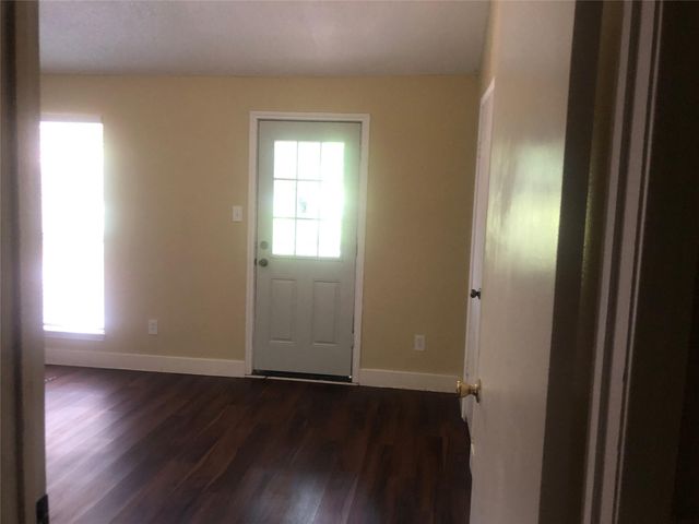 9308 Westwood Village Drive 21, Houston, TX 77036