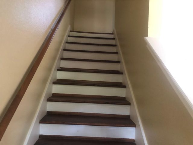 9308 Westwood Village Drive 21, Houston, TX 77036