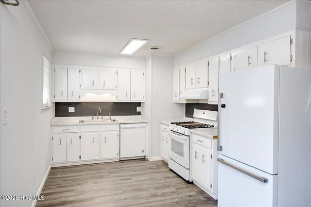 4198 Kevin Road, Hephzibah, GA 30815