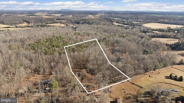 161 PERSIMMON, Madison, VA 22727