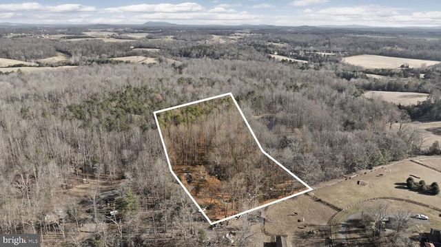 161 PERSIMMON, Madison, VA 22727