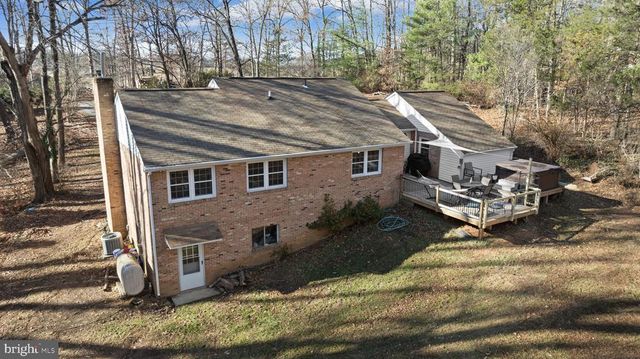 161 PERSIMMON, Madison, VA 22727