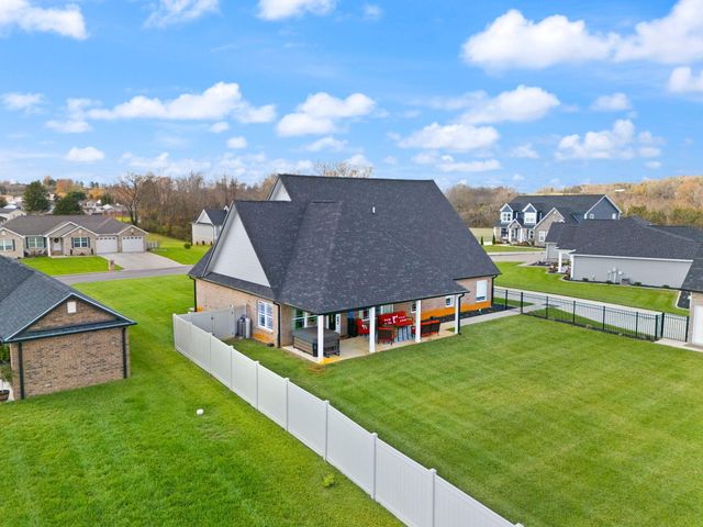 210 Marco Island Drive, Somerset, KY 42503