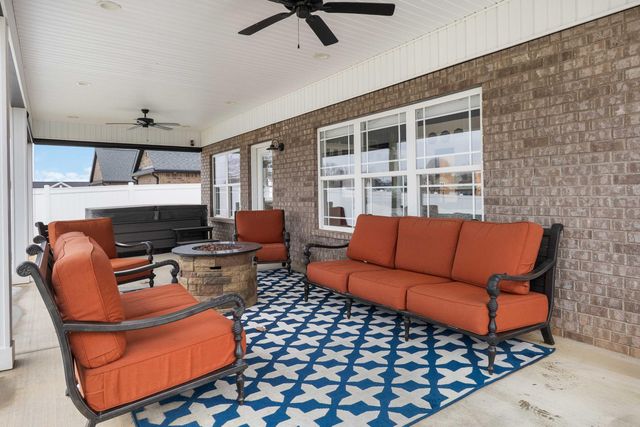 210 Marco Island Drive, Somerset, KY 42503