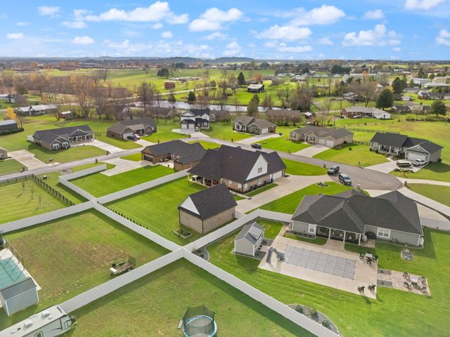 210 Marco Island Drive, Somerset, KY 42503