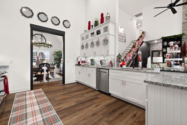 210 Marco Island Drive, Somerset, KY 42503