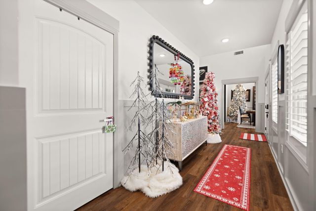 210 Marco Island Drive, Somerset, KY 42503