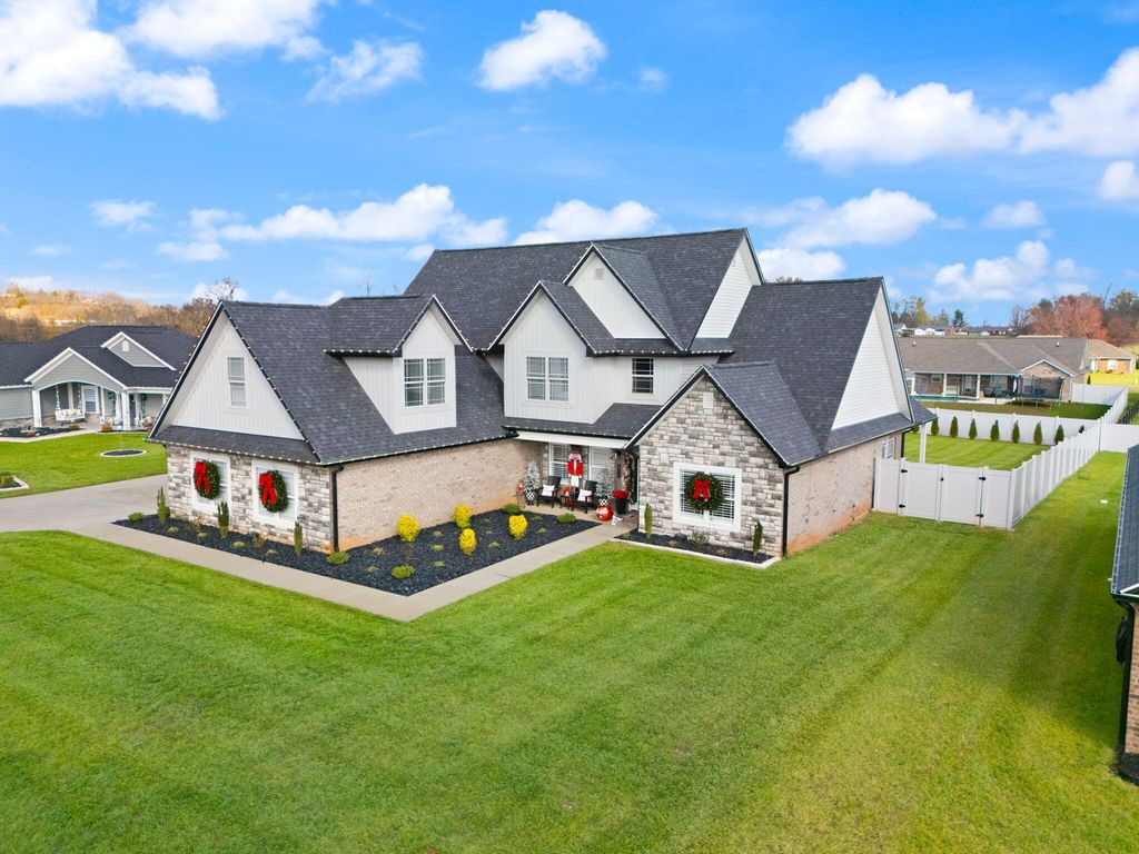 210 Marco Island Drive, Somerset, KY 42503