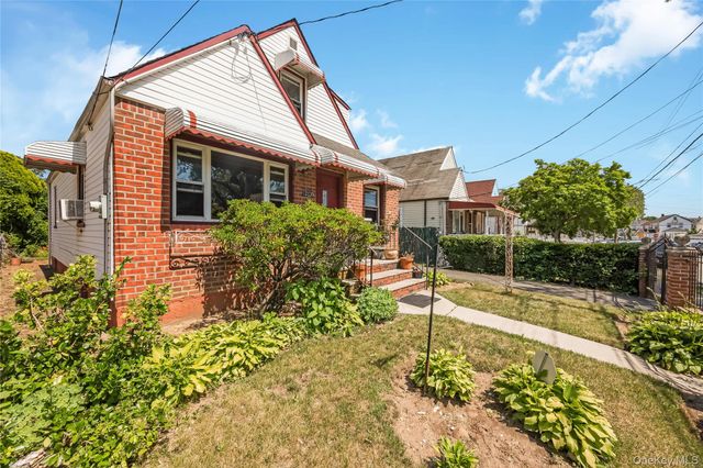12135 Milburn Street, Springfield Gardens, NY 11413