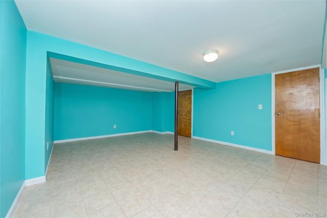 12135 Milburn Street, Springfield Gardens, NY 11413