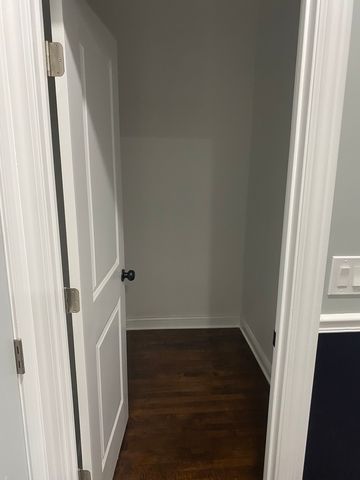 1519 W 73rd Street, Chicago, IL 60636