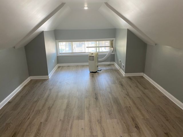 1519 W 73rd Street, Chicago, IL 60636