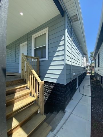 1519 W 73rd Street, Chicago, IL 60636