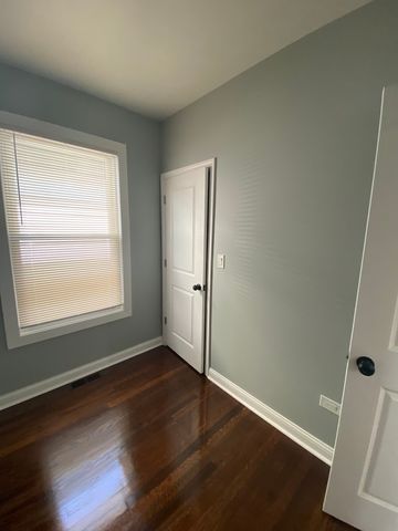 1519 W 73rd Street, Chicago, IL 60636