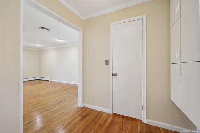 37 Minuteman Circle, Orangeburg, NY 10962