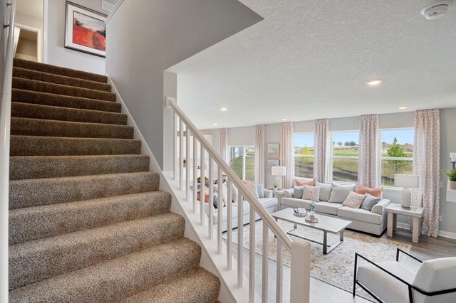 2089 Kestrel Drive, Shakopee, MN 55379