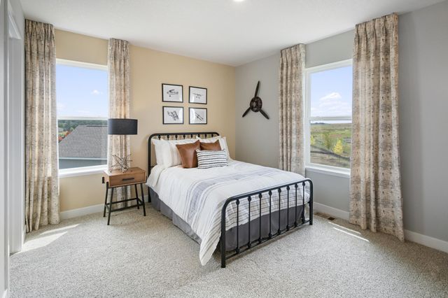 2089 Kestrel Drive, Shakopee, MN 55379