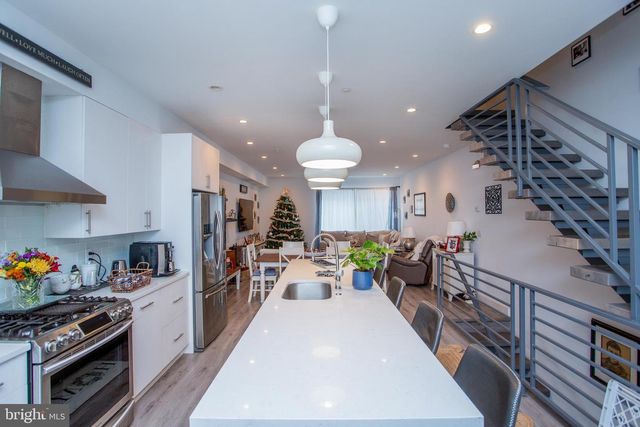 107 OLIVE STREET, Philadelphia, PA 19123
