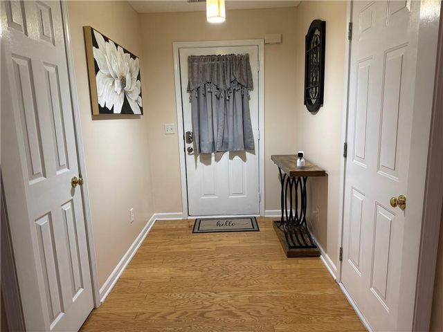 137 Park Forest NW Drive, Kennesaw, GA 30144