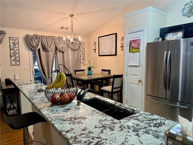 137 Park Forest NW Drive, Kennesaw, GA 30144