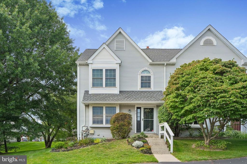 513 CAROUSEL CIR, WEST NORRITON, PA 19403 — exterior