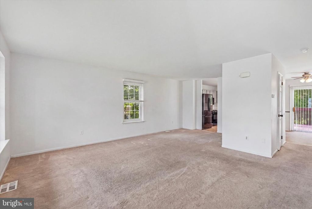 513 CAROUSEL CIR, WEST NORRITON, PA 19403 — photo 3