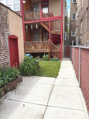 7713 S Cornell Avenue, Chicago, IL 60649