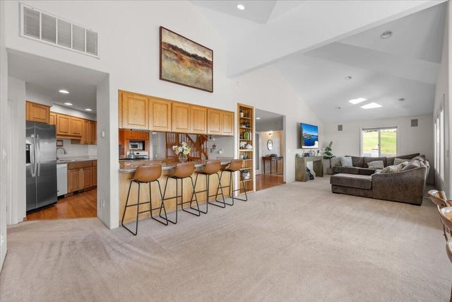 395 Autumn Lane, Jacksonville, OR 97530