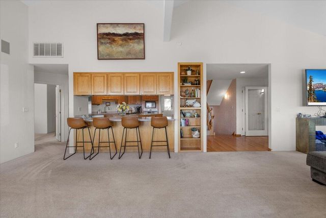 395 Autumn Lane, Jacksonville, OR 97530