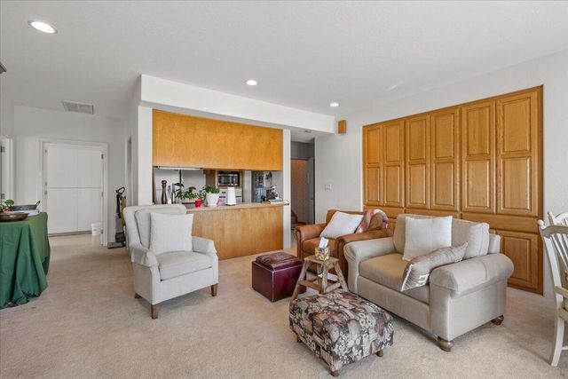 395 Autumn Lane, Jacksonville, OR 97530