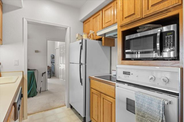 395 Autumn Lane, Jacksonville, OR 97530