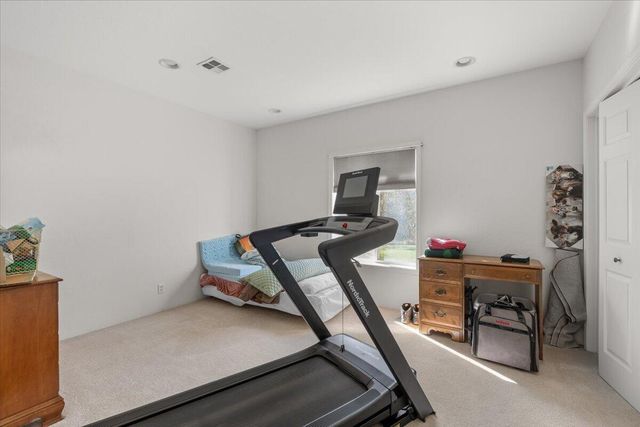 395 Autumn Lane, Jacksonville, OR 97530