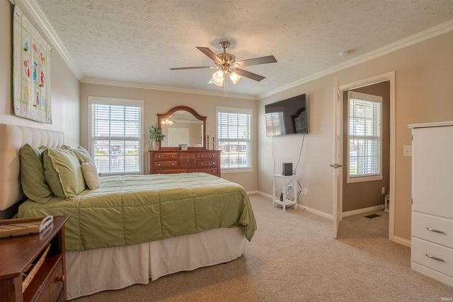 9916 Arbor Lake Drive, Newburgh, IN 47630