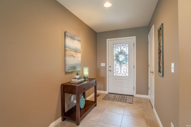 9916 Arbor Lake Drive, Newburgh, IN 47630