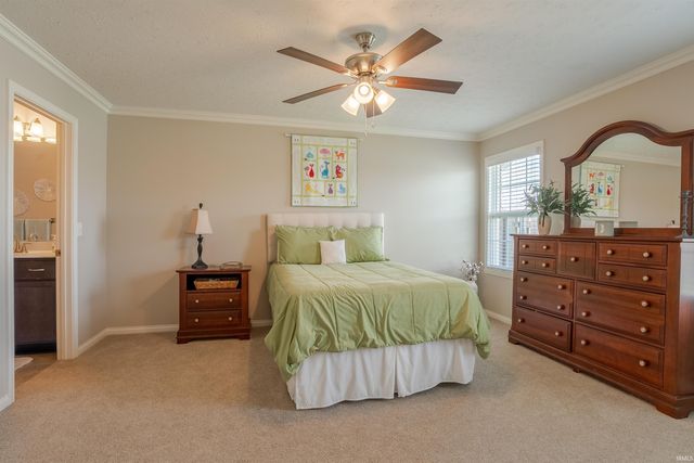 9916 Arbor Lake Drive, Newburgh, IN 47630