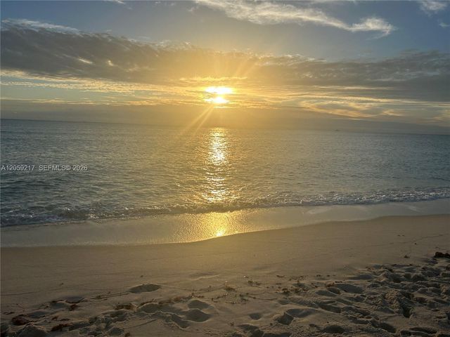 2555 Collins Ave 1511, Miami Beach, FL 33140
