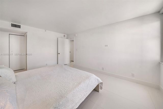 2555 Collins Ave 1511, Miami Beach, FL 33140