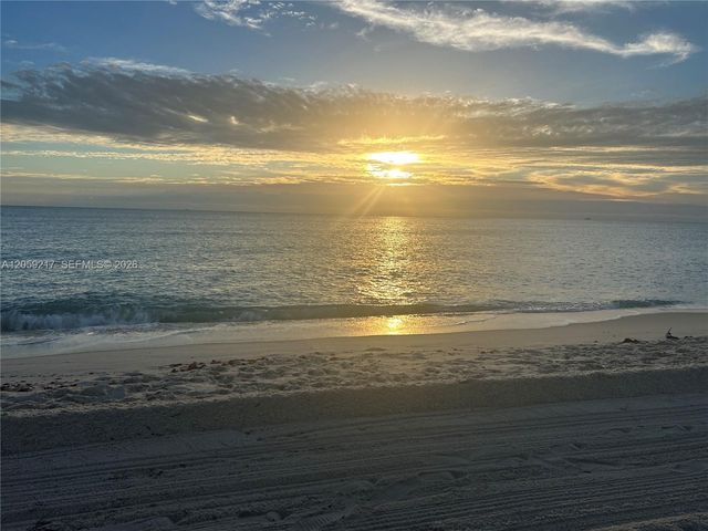 2555 Collins Ave 1511, Miami Beach, FL 33140