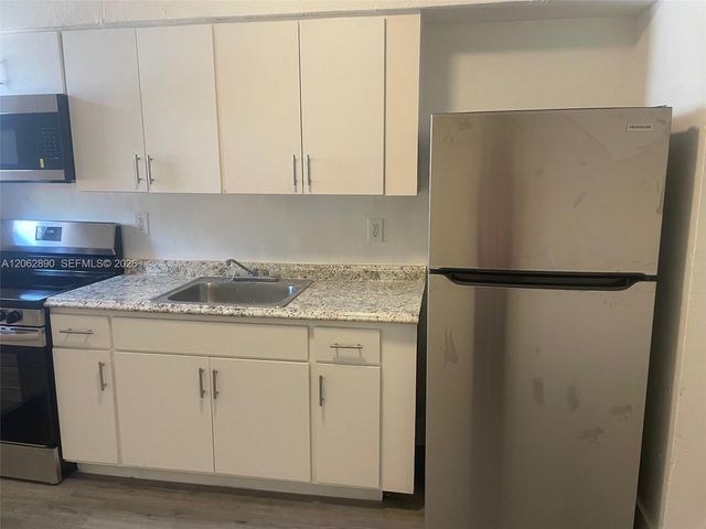 1831 NW 41st Street, Miami, FL 33142